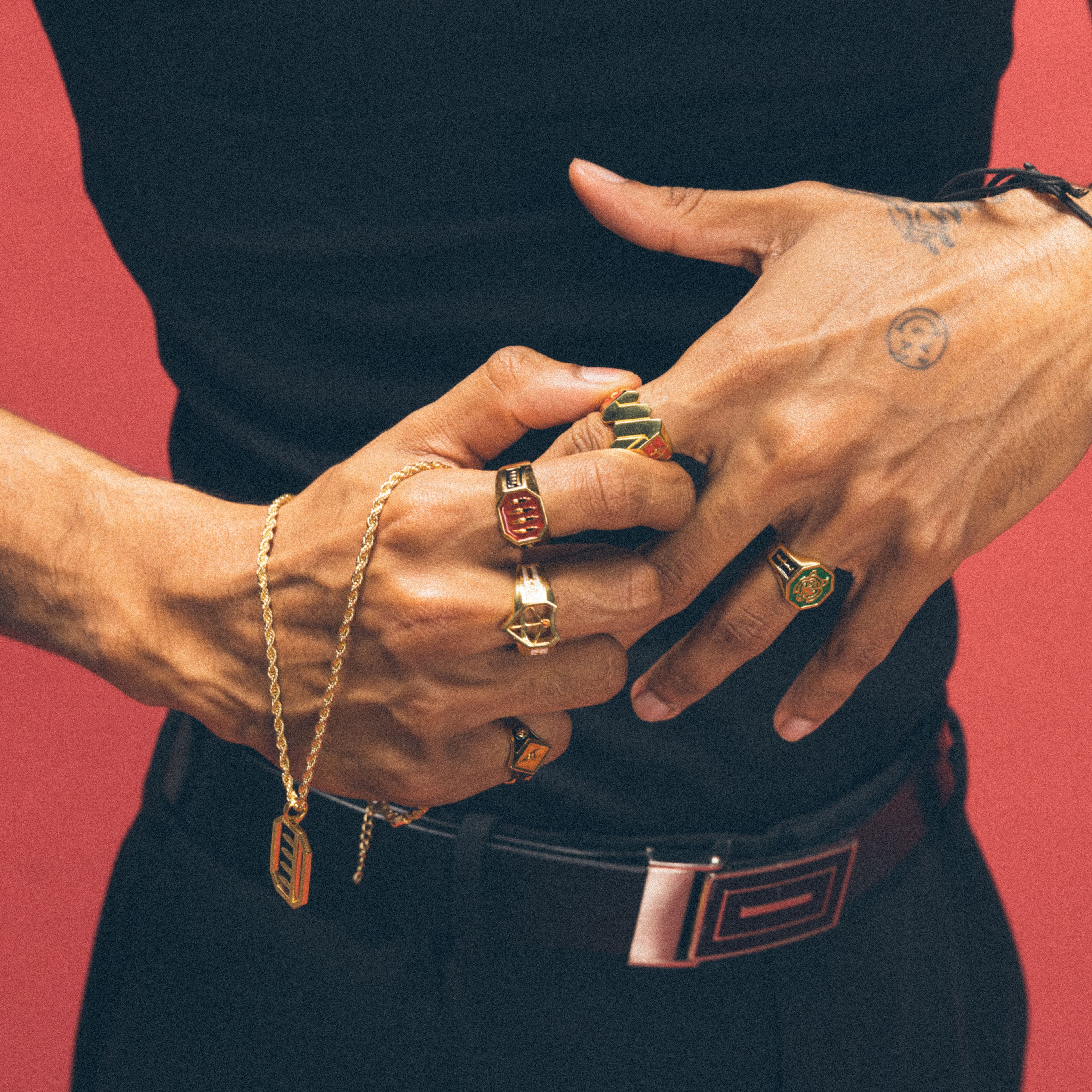 gold signet rings 18k tiger swords warriors and chain